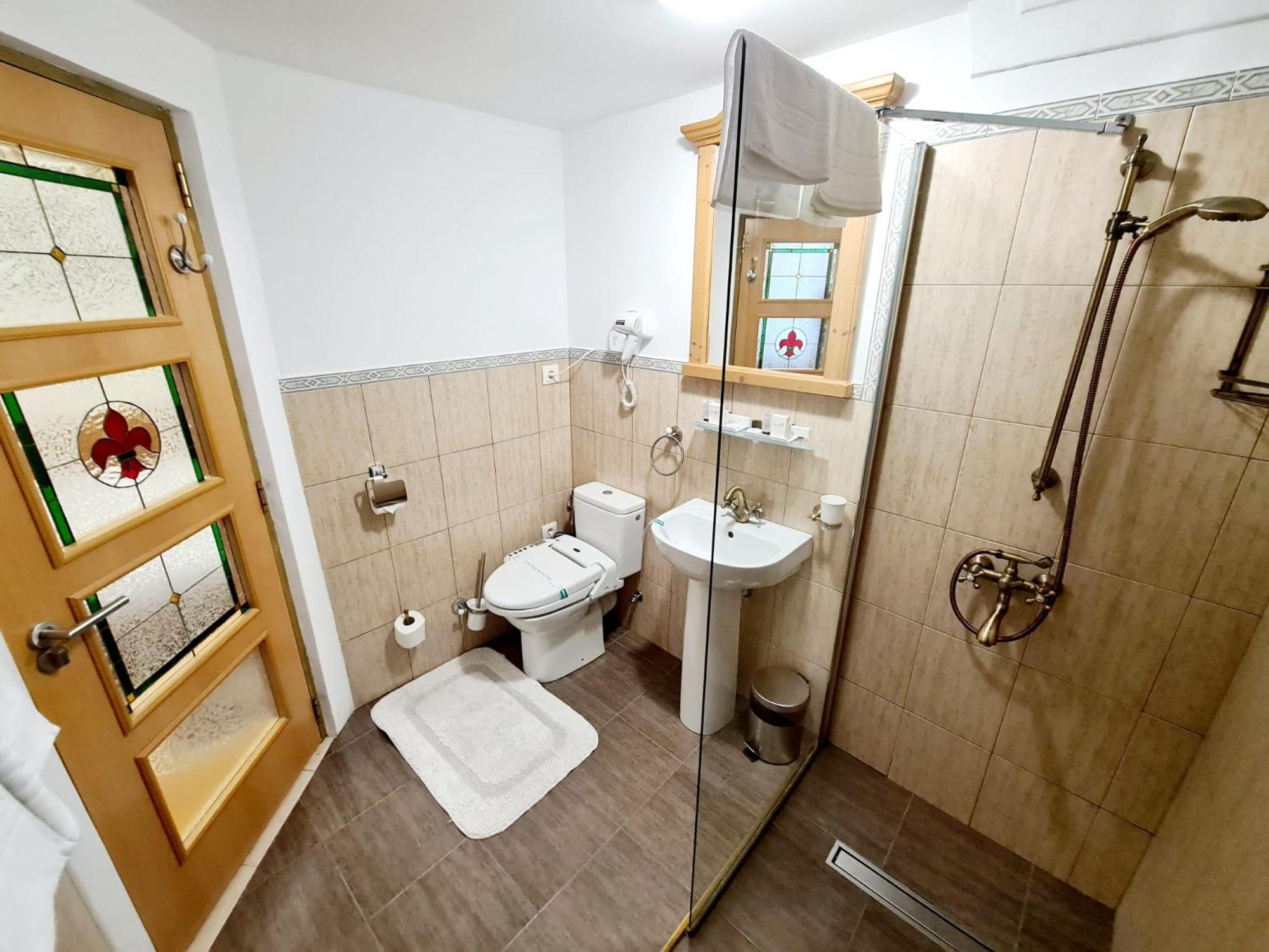 Hotel Armenopolis - Adults Only Gherla Exterior foto
